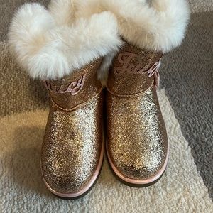 Juicy couture fuzzy boots